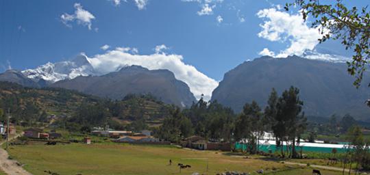 Huaraz LkLlanganuco Huandoy