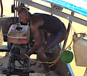 Kirindy Tsiribihina Ferry