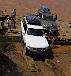 Kirindy Tsiribihina Ferry