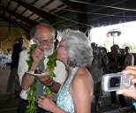 Gary and Dona cutting cake