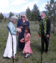 Zia giving Dona her flowers