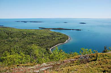 Sleeping Giant Tee Harbour