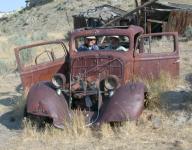 Carol and Gary in old car