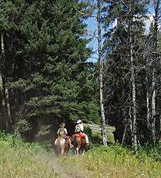 Steve and Andrea on the trail