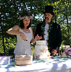 Cutting Cake