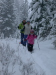 Zia, Dona and Steve skiing