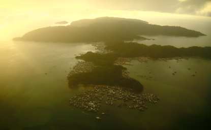 Pulau Gaya Stilt Village