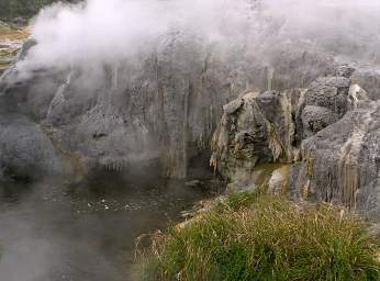Rotorua Whakarewarewa Hot Springs