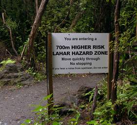 Tongariro Lahar Zone Sign